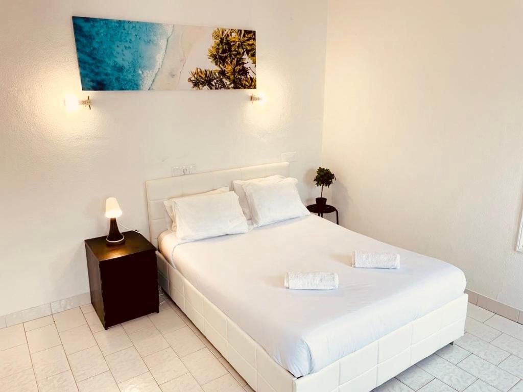Central Atlantic Beach Guesthouse Costa da Caparica Dış mekan fotoğraf